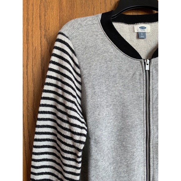 Striped Jacket - Picture 2 of 6